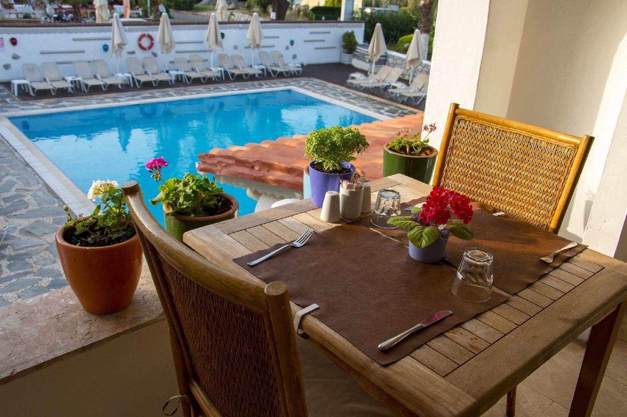 Casa & Blanca Hotel (Adults Only) İçmeler Extérieur photo